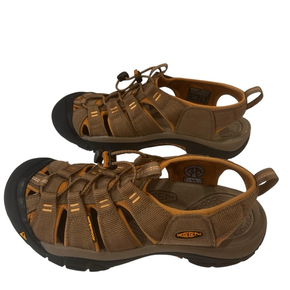 Keen Newport H2 Hiking Sandal men’s size 9 Outdoor Shoes Waterproof tan & black - Picture 2 of 16